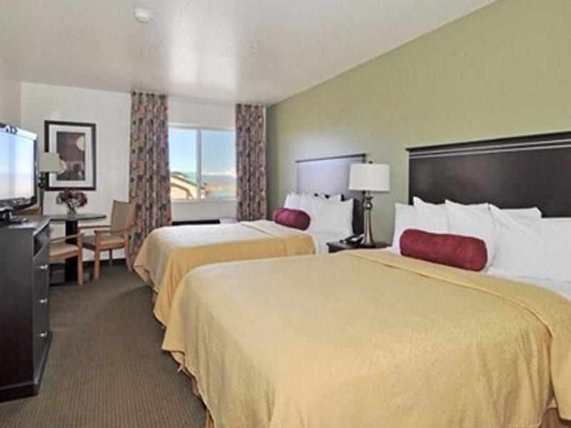 Quality Inn & Suites Denver International Airport Zewnętrze zdjęcie